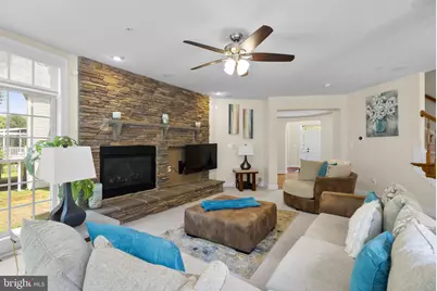 15430 Symondsbury Way, Upper Marlboro, MD 20774 - Photo 12