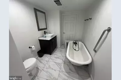 9205 Baltimore Avenue, College Park, MD 20740 - Photo 10