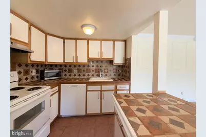 10108 Campus Way S #301-3C, Upper Marlboro, MD 20774 - Photo 4