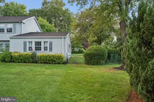 12801 Beaverdale Ln, Bowie, MD 20715 - Photo 8