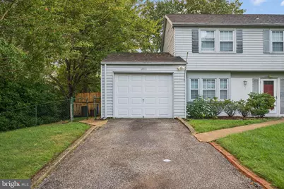 12801 Beaverdale Lane, Bowie, MD 20715 - Photo 4