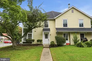 14333 Marlborough Ln, Upper Marlboro, MD 20772 - Photo 2