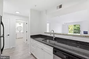 14200 Farnsworth Ln, Upper Marlboro, MD 20772 - Photo 8