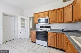 335 Prince George St, Laurel, MD 20707 - Photo 18