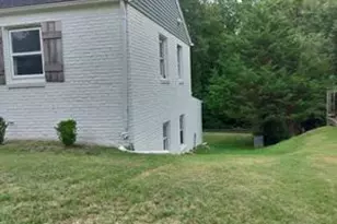 4310 Hartford Hills Dr, Suitland, MD 20746 - Photo 2