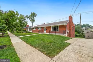 8005 Murray Hill Dr, Fort Washington, MD 20744 - Photo 2