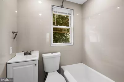 4004 Lawrence Street, Brentwood, MD 20722 - Photo 10
