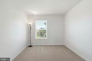 3530 Princess Caroline Ct, District Heights, MD 20747 - Photo 10