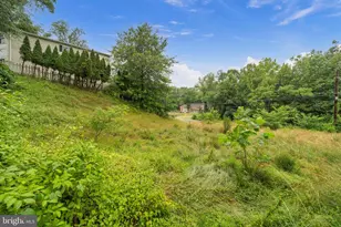 5271 Temple Hill Rd, Temple Hills, MD 20748 - Photo 8