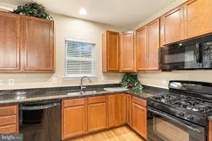 14640 Hawley Ln, Upper Marlboro, MD 20774 - Photo 18
