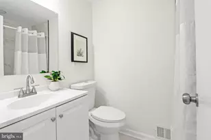 8605 Monmouth Dr, Upper Marlboro, MD 20772 - Photo 50