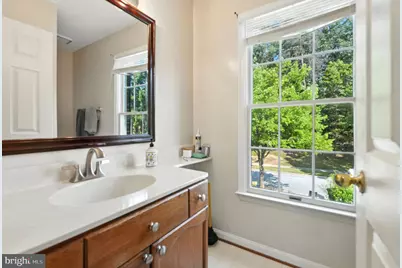 9317 Hobart Street, Springdale, MD 20774 - Photo 10