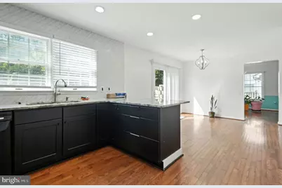 9317 Hobart Street, Springdale, MD 20774 - Photo 12