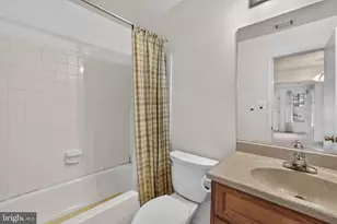 14118 Lauren Ln, Laurel, MD 20707 - Photo 4
