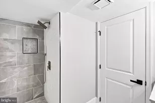6501 District Heights Pkwy, District Heights, MD 20747 - Photo 18