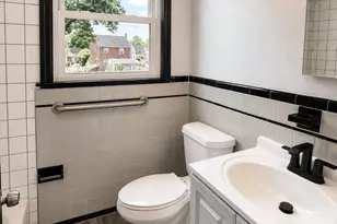 4881 Towne Park Rd, Suitland, MD 20746 - Photo 10