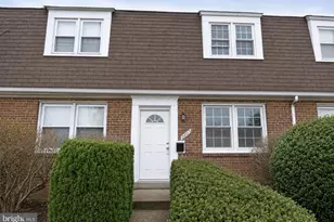 2803 Iverson St, Temple Hills, MD 20748 - Photo 1