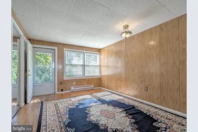 8 Laurel Hill Road, Greenbelt, MD 20770 - Photo 4
