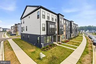 16007 Hyde Pk Pl, Bowie, MD 20716 - Photo 4