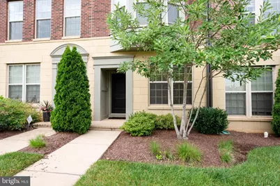 815 Fair Winds Way #291, Oxon Hill, MD 20745 - Photo 2