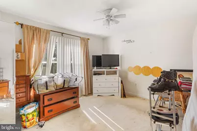 908 Cypresstree Place, Capitol Heights, MD 20743 - Photo 18