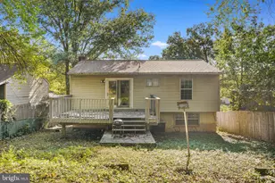 908 Cypresstree Pl, Capitol Heights, MD 20743 - Photo 22