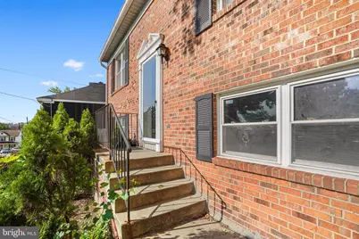 908 Cypresstree Place, Capitol Heights, MD 20743 - Photo 4