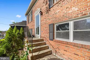 908 Cypresstree Pl, Capitol Heights, MD 20743 - Photo 4