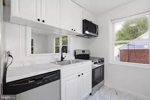 3606 Oliver St, Hyattsville, MD 20782 - Photo 14