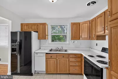 5711 Old Temple Hill Road, Temple Hills, MD 20748 - Photo 4