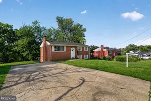 5711 Old Temple Hill Rd, Temple Hills, MD 20748 - Photo 2