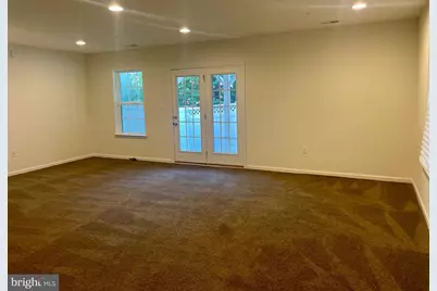15601 Swanscombe Loop, Upper Marlboro, MD 20774 - Photo 4