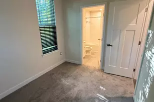 4906 Crest View Dr, Hyattsville, MD 20782 - Photo 6