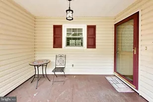 12208 Madeley Ln, Bowie, MD 20715 - Photo 4