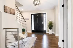10809 Weeping Willow Ln, Beltsville, MD 20705 - Photo 2