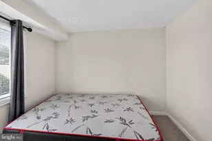 9272 Adelphi Rd, Hyattsville, MD 20783 - Photo 18