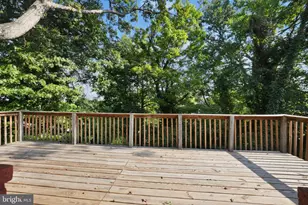 3502 Summit Dr, Temple Hills, MD 20748 - Photo 22