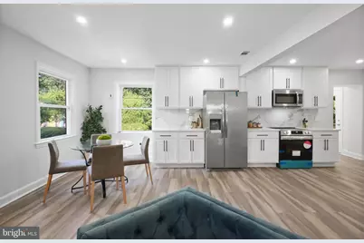 3502 Summit Drive, Temple Hills, MD 20748 - Photo 2