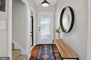 1521 Erskine St, Takoma Park, MD 20912 - Photo 2