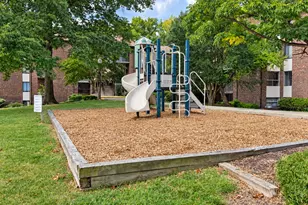 7714 Hanover Pkwy, Greenbelt, MD 20770 - Photo 30