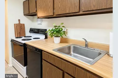 7714 Hanover Parkway #302, Greenbelt, MD 20770 - Photo 14