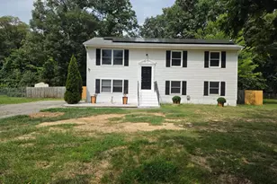 213 Biddle Rd, Accokeek, MD 20607 - Photo 2