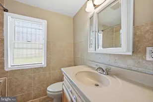 809 Eastern Ave, Fairmount Heights, MD 20743 - Photo 18