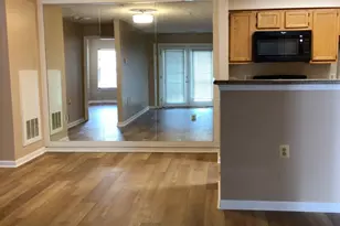 8941 Town Center Cir, Largo, MD 20774 - Photo 6