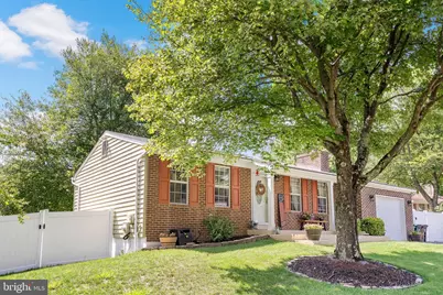 8805 Rosanne Court, Clinton, MD 20735 - Photo 2