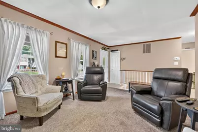 8805 Rosanne Court, Clinton, MD 20735 - Photo 10