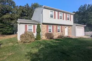 15602 Farmington Ct, Accokeek, MD 20607 - Photo 2