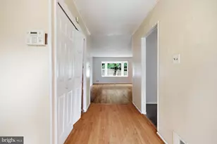 7902 Claudia Dr, Oxon Hill, MD 20745 - Photo 4