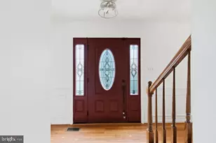 5411 Tinkers Creek Pl, Clinton, MD 20735 - Photo 2
