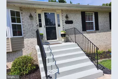 11819 Sylvia Drive, Clinton, MD 20735 - Photo 2